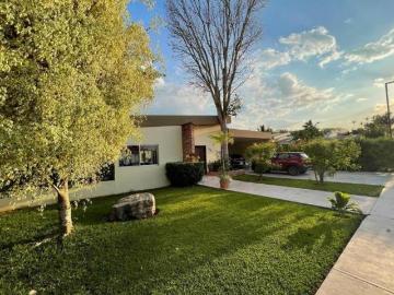 Espaciosa residencia en venta en Valladolid