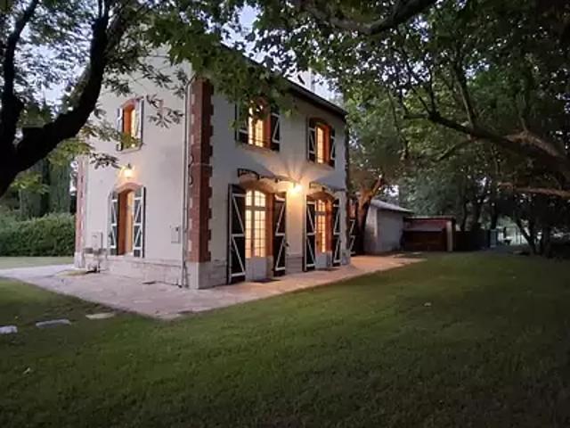 Esparron 83560 Location maison 5 pièces t5 terrasse