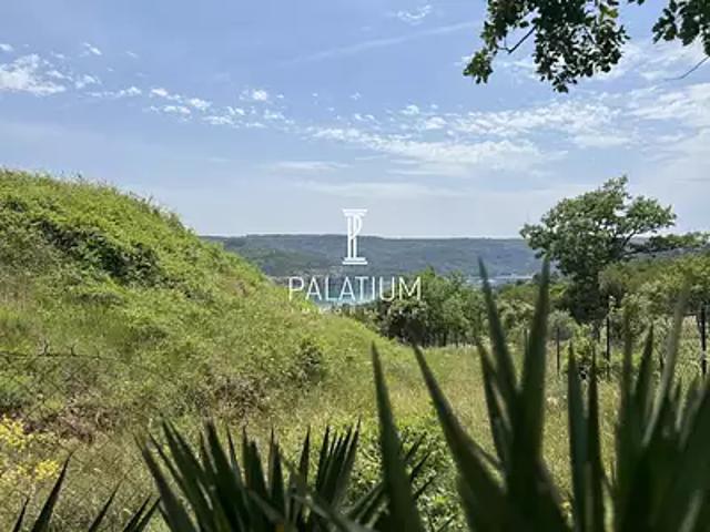 Esparron de Verdon 04800 Achat / Vente maison 4 pièces t4 piscine
