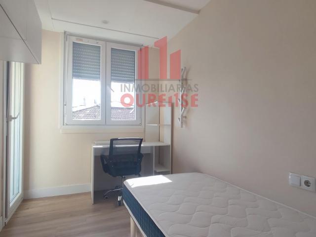 ESPECIAL ESTUDIANTES!: HABITACIÓN EN PISO COMPARTIDO EN LA CARBALLEIRA