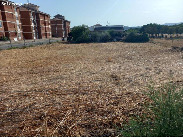 ESPECIAL INVERSORES, SOLAR EN VENTA EN ZONA DE UNIFAMILIARES EN MORA LA NOVA