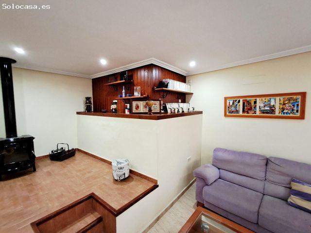 ✨ ESPECTACULAR CASA TOTALMENTE EXTERIOR, LISTA PARA ENTRAR A VIVIR ✨ 5 DORMITORIOS, 3 BAÑOS