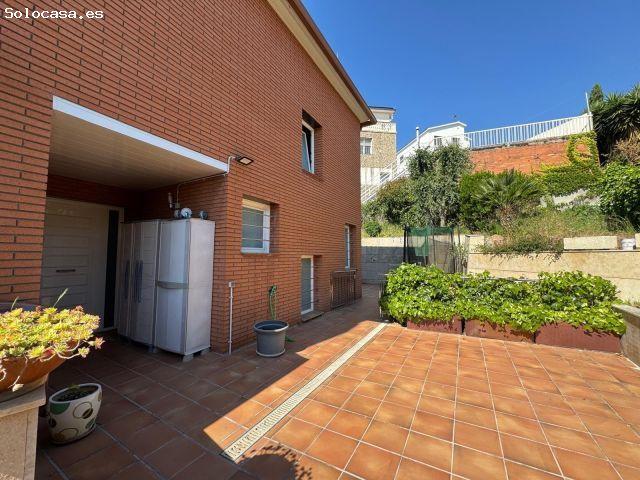 ESPECTACULAR CASA A LA VENTA EN SANT BOI DE LLOBREGAT