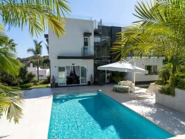 Espectacular casa contemporánea en la Costa del Sol 388m² Jardin de los Pinos