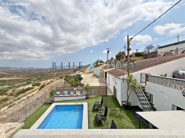 ESPECTACULAR CASA DE CAMPO CON PISCINA, CASA DE INVITADOS Y VISTAS PANORÁMICAS EN GAÑUELAS