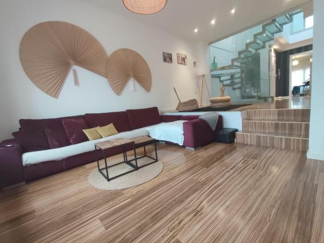Espectacular Casa de Diseño en el Corazón de Formentera del Segura