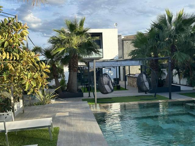 Espectacular Casa de Lujo en la Urbanización Tres Calas, L’Ametlla de Mar