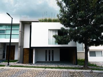 ESPECTACULAR CASA EN VENTA EN CLUSTER SANTO DOMINGO, LOMAS II, PUEBLA