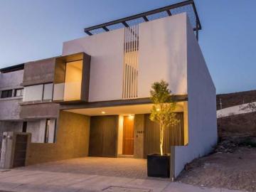 Espectacular Casa en Venta en Fracc. Nuevo Refugio en Querétaro
