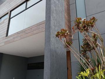Espectacular Casa en Venta Lomas de Angelópolis, a 5 minutos de SONATA, PUEBLA
