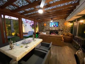 Espectacular casa en Venustiano Carranza
