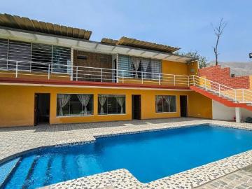 Espectacular casa en cieneguilla