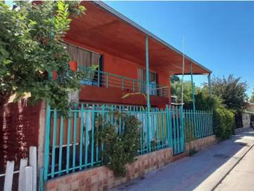 Espectacular Casa en Conchalí Doble Entradas 6D 2B | 5 Dormitorios por 150000. 00 en Conchalí