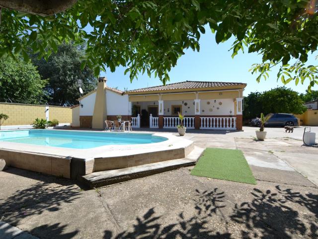 ESPECTACULAR CASA EN FONTANAR, NO HIPOTECABLE!