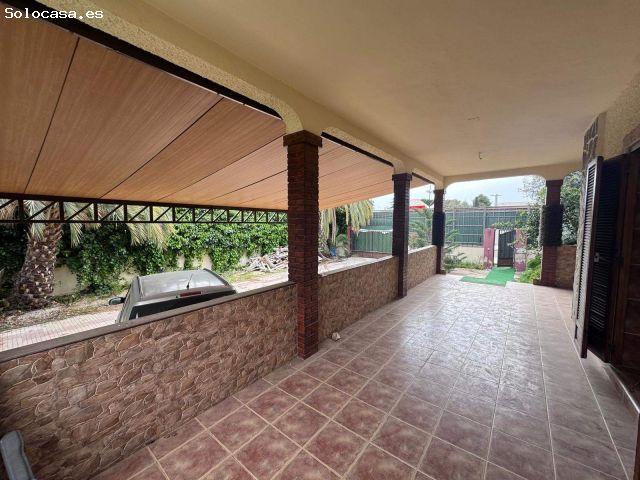 Espectacular Casa en La Albufereta, Alicante por