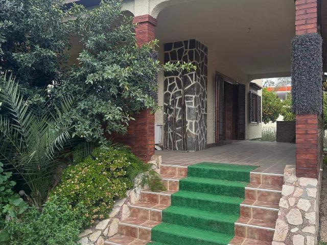 Espectacular Casa en La Albufereta, Alicante por
