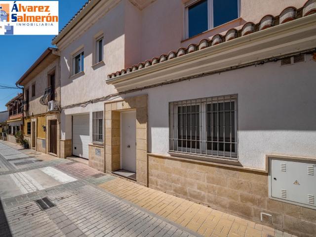 ESPECTACULAR CASA EN PELIGROS