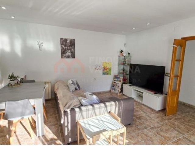 ESPECTACULAR CASA REFORMADA EN PARCELA DE 920 m2 – PARA ENTRAR A VIVIR