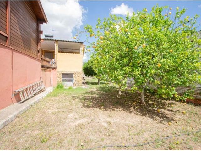 Espectacular Chalet con viviendas independientes