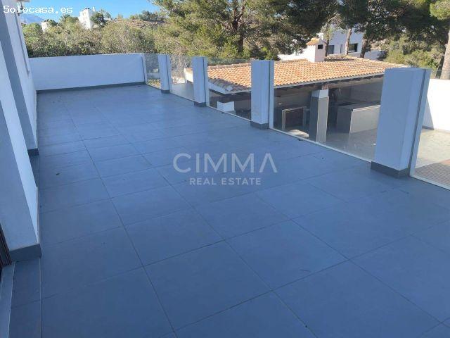 Espectacular Chalet de Lujo en La Nucía Coloma con Vistas y Piscina Privada