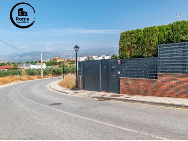 Espectacular chalet en Alhendín – Urbanización El Arenal!
