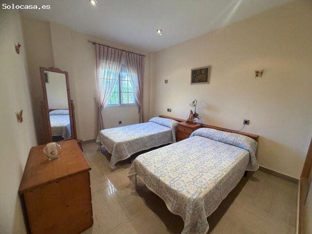 ? ESPECTACULAR CHALET EN VENTA CON PISCINA PRIVADA Y GRANDES TERRAZAS ?