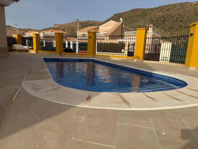 ✨ Espectacular chalet en venta en San Juan de los Terreros ✨