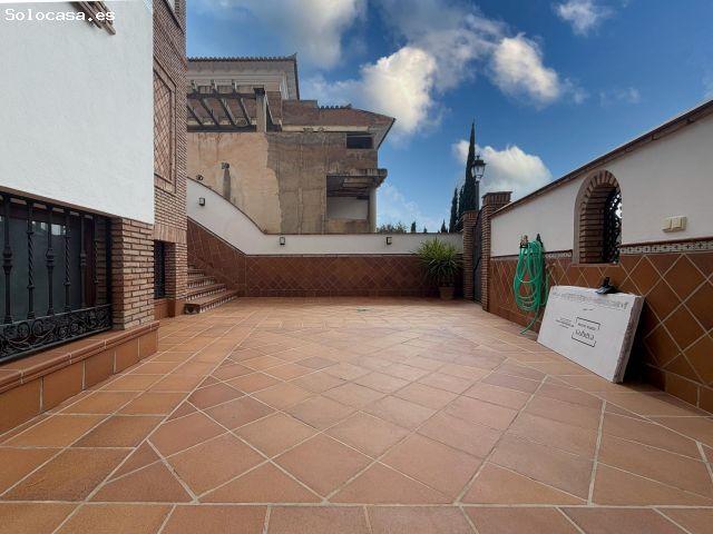 Espectacular chalet independiente en Gójar: amplitud, comodidad y una zona exterior para disfrutar t