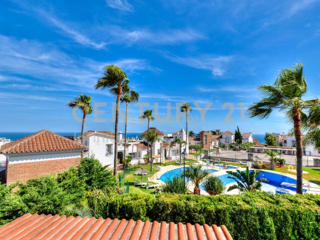 Espectacular adosado en Mijas, Málaga con vistas panorámicas