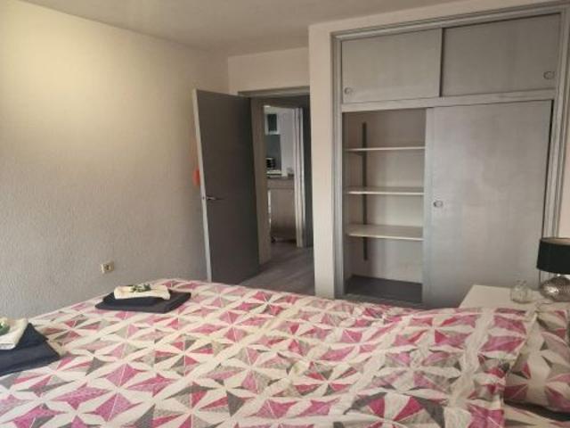 ESPECTACULAR APARTAMENTO 3 HABS A PIE DE PLAYA 209.000€