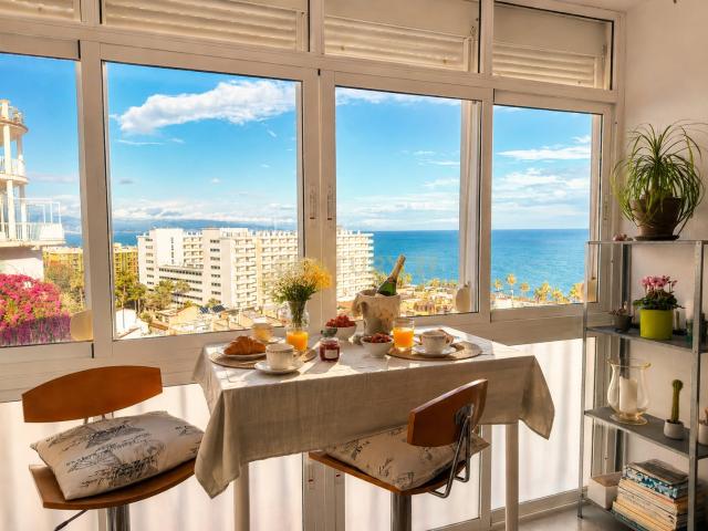 Espectacular apartamento con vistas al mar en Torremolinos, Málaga
