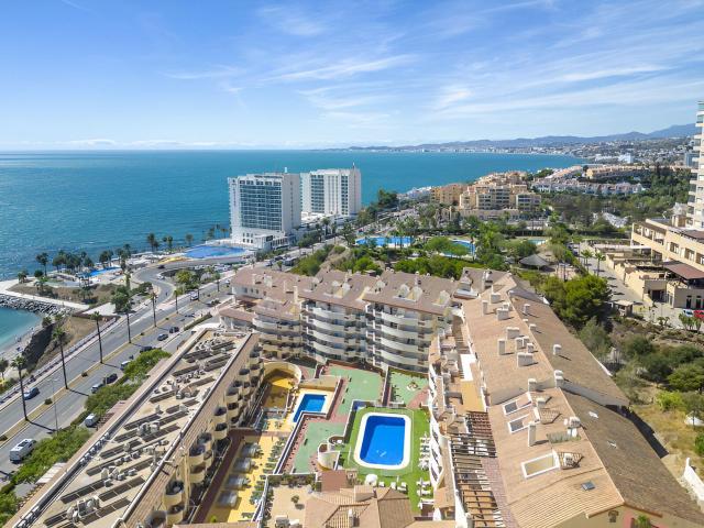 Espectacular Apartamento con Vistas Panorámicas al Mar en Be. 123m² Benalmadena Costa