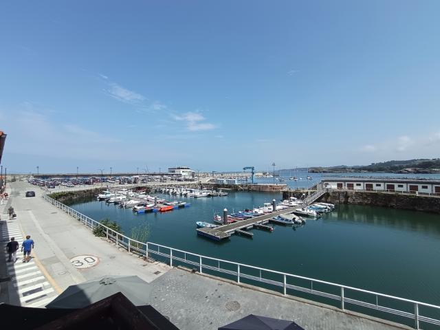 Espectacular apartamento en alquiler con vistas al puerto de Candás