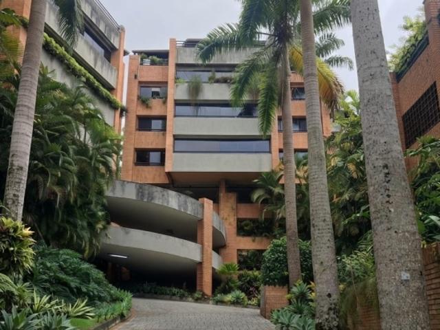 Espectacular Apartamento en La Lagunita