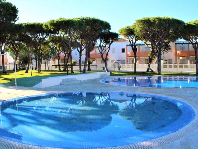 APARTAMENTO EN SEGUNDA PISTA DE LA BARROSA