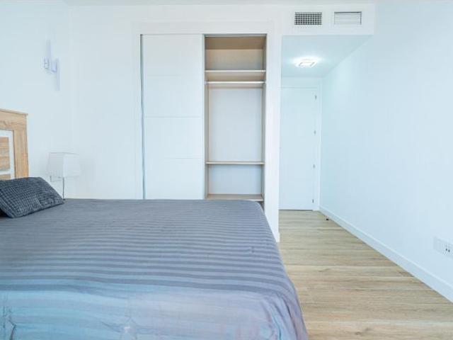 Espectacular apartamento en primera línea con vistas al mar en Residencial Posidonia