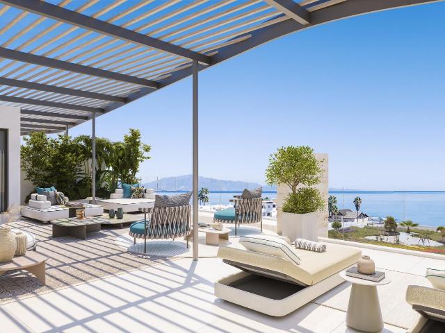 Espectacular ático con 3 dormitorios, 2 cuartos de baños, de. 203m² Manilva