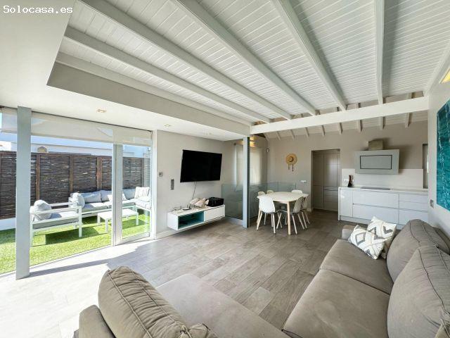 Espectacular bungalow con terraza privada y piscina comunitaria