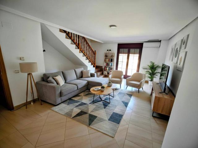 ESPECTACULAR DUPLEX EN ARROYOMOLINOS
