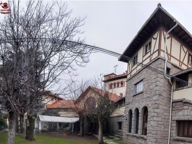 Espectacular edificio histórico de 3.668m2 construido en 1910 en parcela de 4.992m2
