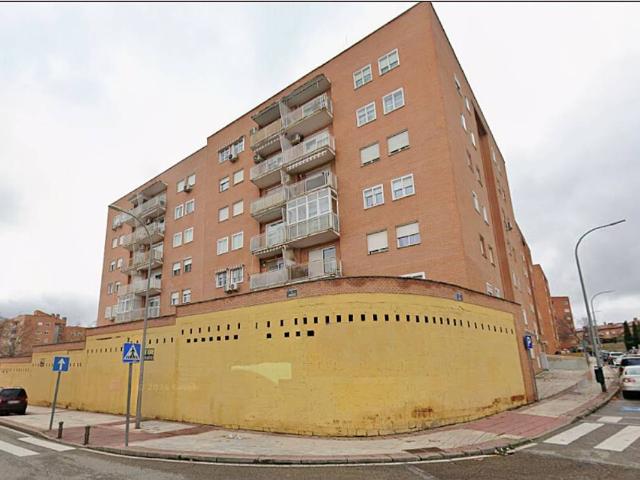 Espectacular local comercial diáfano en esquina de 839 m² en Guadalajara capital