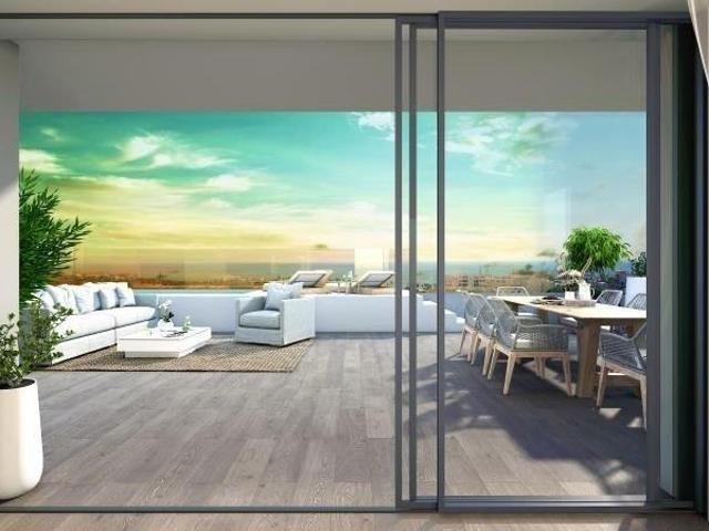 Espectacular moderno apartamento de dos habitaciones y dos c. 152m² Mijas