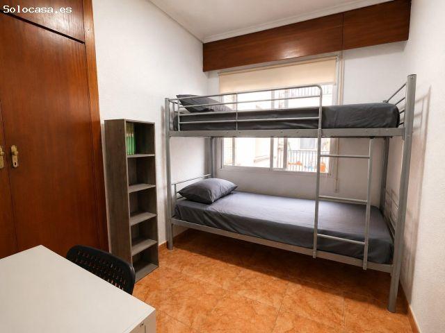 Espectacular piso de 140 m2 junto al río en Monteolivete con garaje incluido