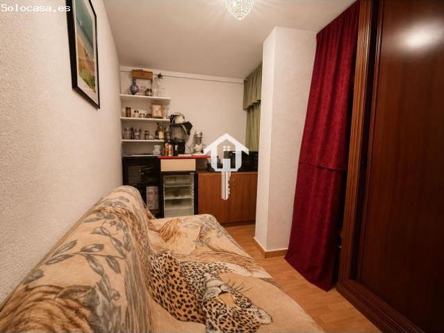 ESPECTACULAR PISO DE 3 HABITACIONES CON PATIO Y AIRE ACONDICIONADO EN ZONA CAMPOAMOR DE ALICANTE