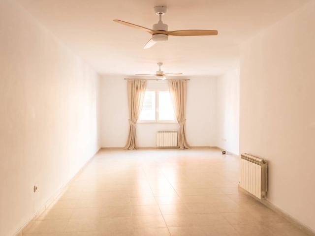 ¡Espectacular Piso en Pleno Centro de Talavera: Espacio, Comodidad y Ubicación Premium! Precio: 800 €/mes