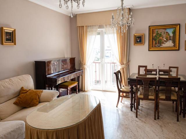 Espectacular piso en sexta planta con magníficas vistas, garaje y trastero junto al AVE