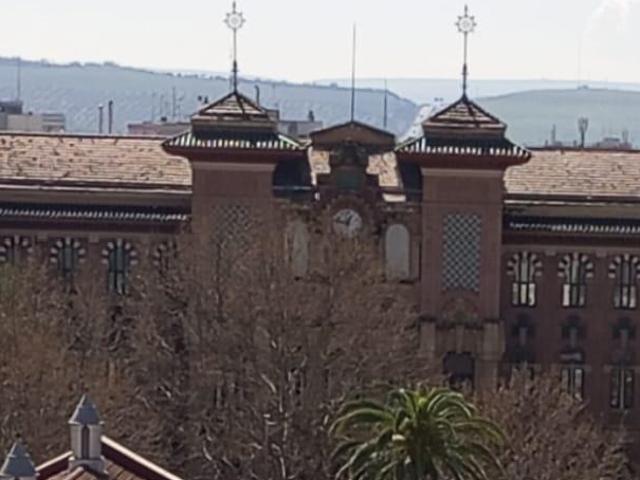 ESPECTACULAR PISO JUNTO A RENFE CON GARAJE, TRASTERO Y VISTAS PANORÁMICAS