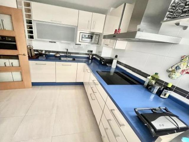 ESPECTACULAR piso/casa en urbanización de EL TOYO