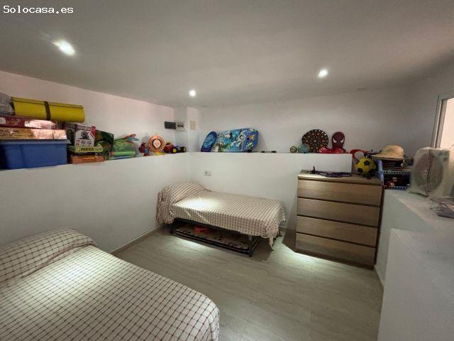 Espectacular Quad en Los Altos con 2 Piscinas, Solárium y Gran Sótano