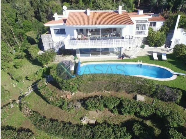 Espectacular Quinta com 10 mil m2 entre a Malveira da Serra e Biscaia. Vistas Magnifica de Serra e Mar com COURT TENIS